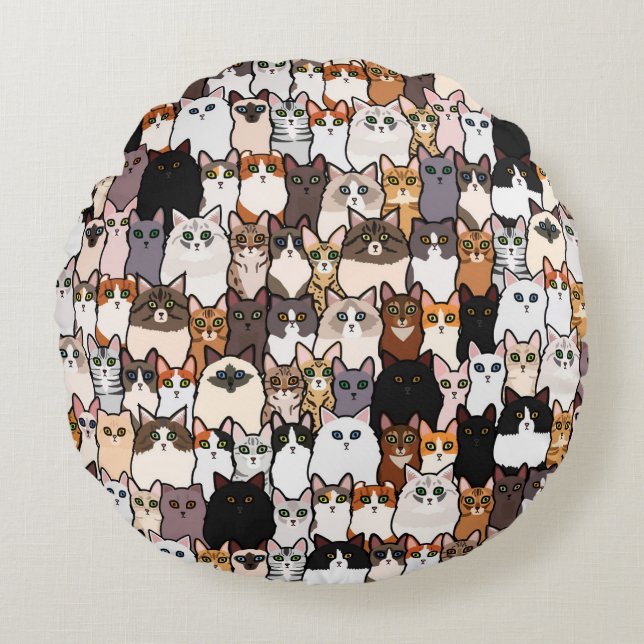 Fun So Many Cats and Kittens Collage  Round Cushion (Front)