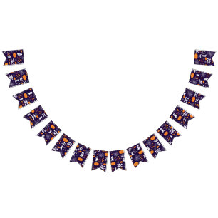 Fun Spooky Halloween Characters Bunting