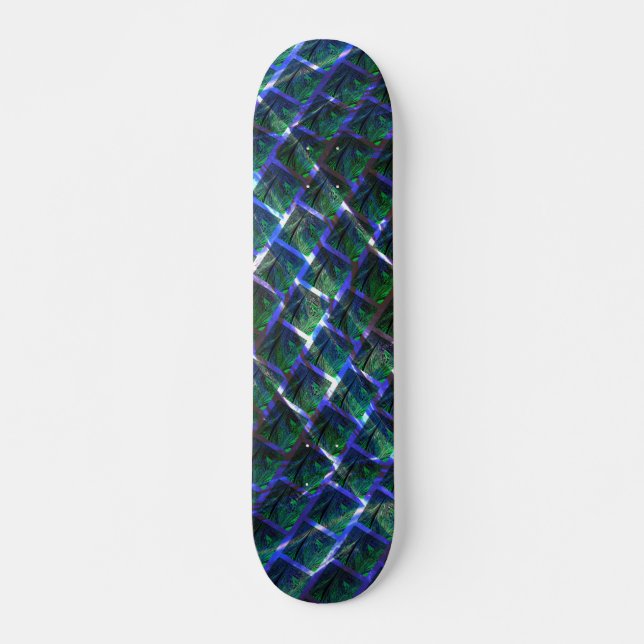 Fundo com imagem verde sob grade escura? skateboard (Front)