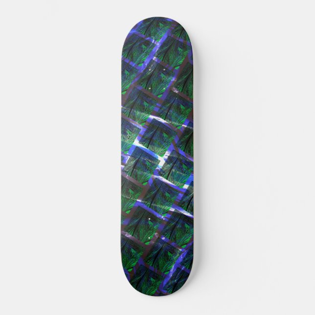 Fundo de imagem verde sob grade escura? skateboard (Front)