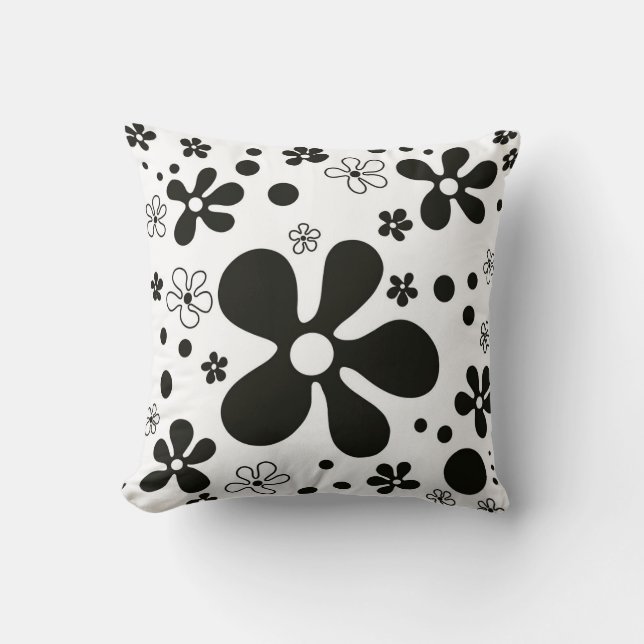 Funky flowers in black & white pillow (Front)