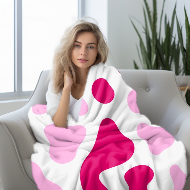 Funky Pink Cow Print Fleece Blanket (Creator Uploaded)