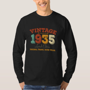 Funny 90 Year Old 1935 Vintage 90th Birthday Gift T-Shirt