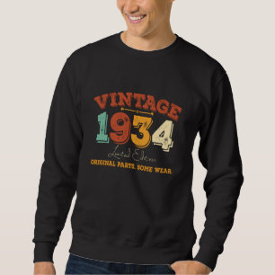 Funny 91 Year Old 1934 Vintage 91st Birthday Gift Sweatshirt