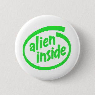 Funny alien 6 cm round badge