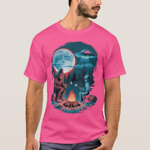 Funny Alien And Bigfoot Hiking Moon Sasquatch Ufo  T-Shirt