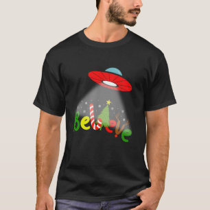 Funny Alien Believe UFO Christmas Tree Snowflakes T-Shirt