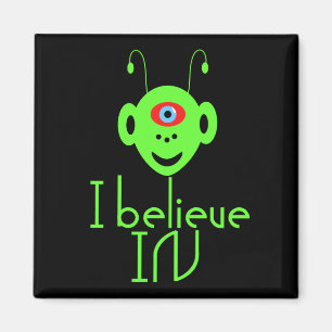 Funny alien monster magnet