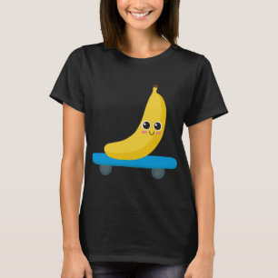 Funny Banana Skateboarding Skaters Gift Woman Man T-Shirt