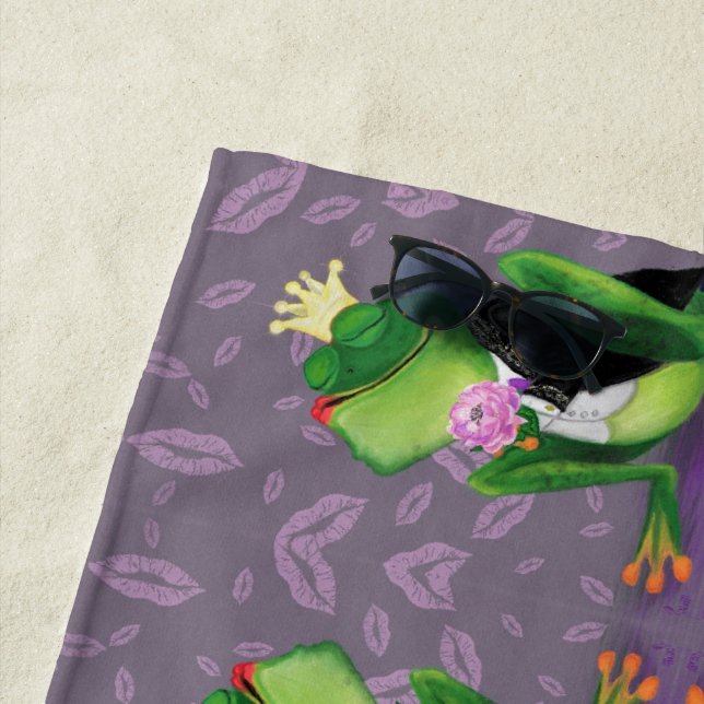 Funny Beach Towel with Frog Prince - Kiss (In Situ)
