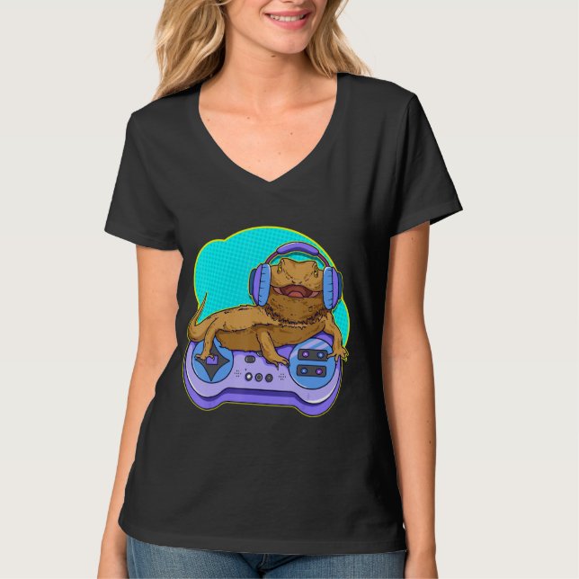Funny Bearded Dragon Gamer Computer Game Player Li T-Shirt (Front)