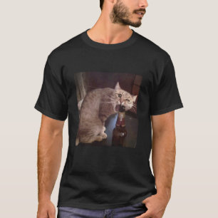 Funny Beer Cat Meme Humour Party Animal Gifts Men T-Shirt