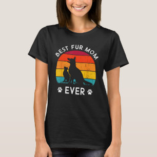Funny Best Fur MOM Ever Vintage Retro Dog and Cat T-Shirt