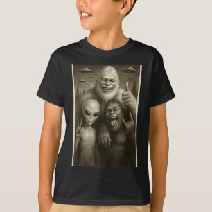 Funny Bigfoot, Alien, & Yeti Sasquatch Rock On T-Shirt