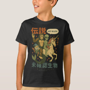 Funny Bigfoot Alien Unicorn Japanese Art Mythical T-Shirt
