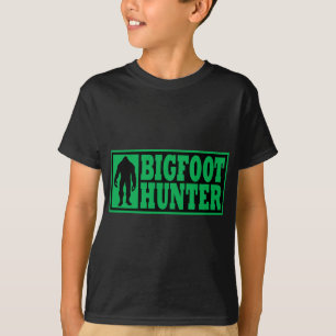 Funny BIGFOOT HUNTER Shirt - Finding Bigfoot Gear