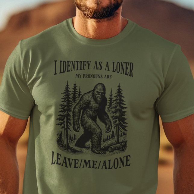 Funny Bigfoot Pronouns Mens T-Shirt (Creator Uploaded)
