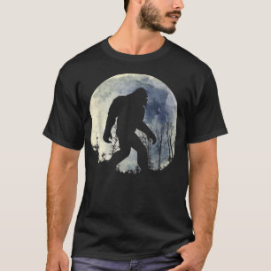 funny bigfoot sasquatch full moon  T-Shirt
