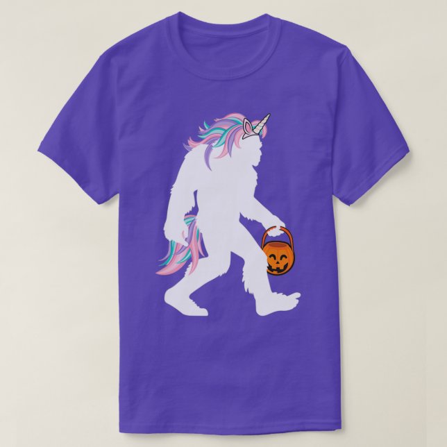 Funny Bigfoot Sasquatch Unicorn Costume T-Shirt (Design Front)