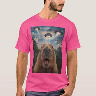Funny Capybara Selfie Ufo Alien Humour Print Art D T-Shirt