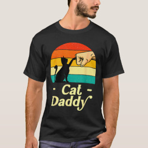 Funny Cat Daddy Vintage Cat Lover Cat Dad Fathers T-Shirt