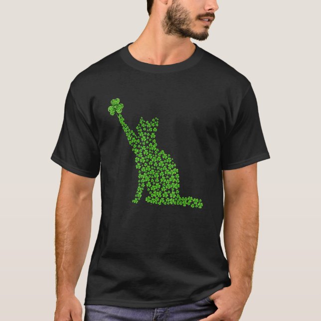 Funny Cat Green Shamrocks St Patricks Day Cat Love T-Shirt (Front)