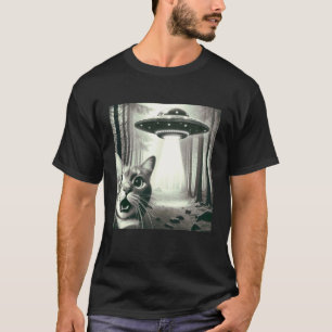 Funny Cat Selfie With Alien UFO Graphic Men Women  T-Shirt