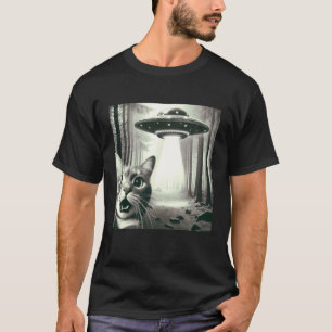 Funny Cat Selfie With Alien UFO Graphic Men Women  T-Shirt