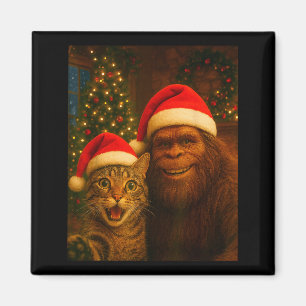 Funny Cat Selfie With Bigfoot Christmas Sasquatch  Magnet