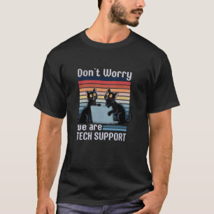 Funny Cat Tech Support Retro Computer Helpdesk Man T-Shirt