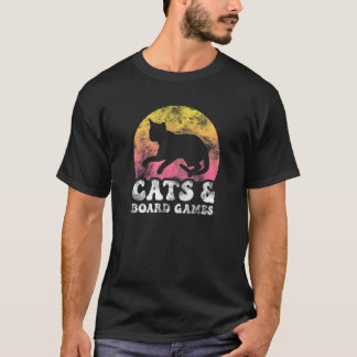 Funny Cats & Board Games Vintage Retro Hobby T-Shirt