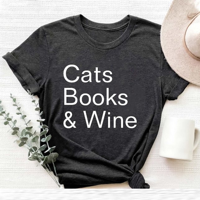 Funny Cats Books and Wine Lover mum black T-Shirt (Funny Cats Books and Wine Lover mom black T-Shirt)