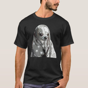 Funny Chihuahua In A Blanket Chiwawa Mom Dad Dog L T-Shirt