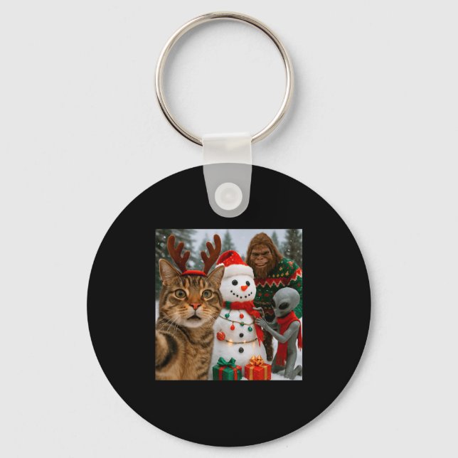Funny Christmas Cat Selfie With Bigfoot Alien &amp Key Ring (Front)