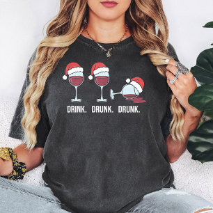 Funny Christmas Drink Drunk Wine Glasses Holiday T-Shirt