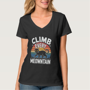 Funny Climbing Cat - Mountain Hiking Pun Retro T-Shirt