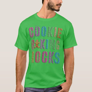 Funny COOKIE BAKING ROCKS Ninja Gingerbread Man Cu T-Shirt