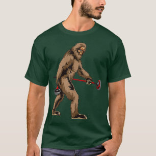 Funny Curling Bigfoot Gift Sasquatch Curling Men T-Shirt