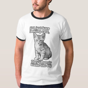 Funny cute cat meme for cat owners & kitty lovers T-Shirt