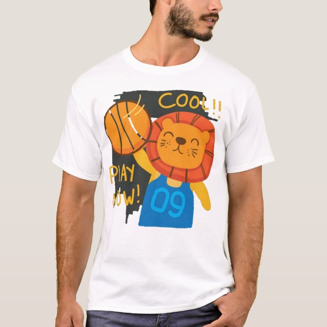 Funny cute lion T-Shirt (Front)