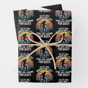 Funny Disc Golf Vintage Bigfoot Golfer Dad Frisbee Wrapping Paper Sheet