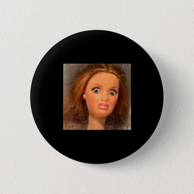 Funny Disgusting Doll Face Meme  6 Cm Round Badge (Front)