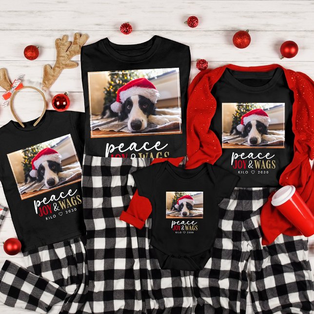 Funny Dog Lover Christmas Photo Cute Personalised T-Shirt (Creator Uploaded)