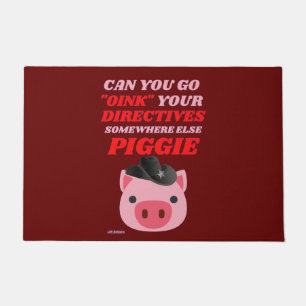 funny doormat  "OINK PIGGIE"