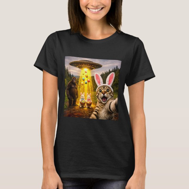 Funny easter day cat selfie with leprechaun T-Shirt (Front)