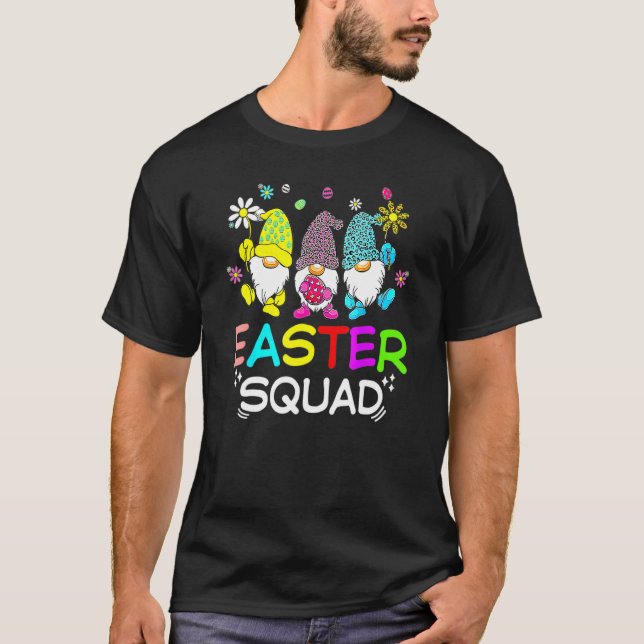 Funny Easter With My Gnomies Happy Easter Egg Bunn T-Shirt (Front)