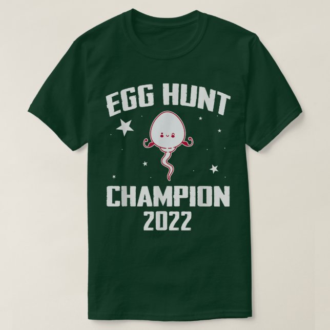 Funny Egg Hunt Champion 2022 Sunday Pregnancy Anno T-Shirt (Design Front)