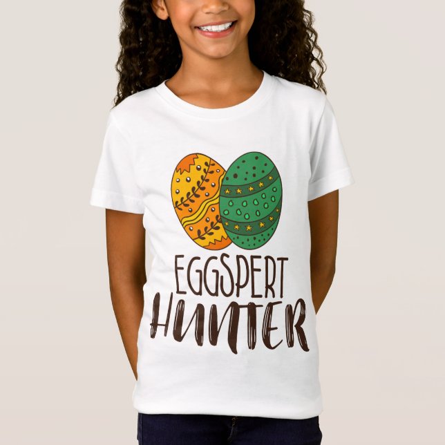 Funny Eggspert Hunter Easter Pun Quote Humourous T-Shirt (Front)