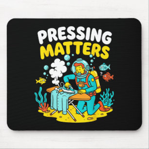 Funny Extreme Ironing Scuba Diver Pressing s Mouse Pad