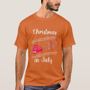 Funny Flamingo Pink Retro Camping Car Christmas in T-Shirt